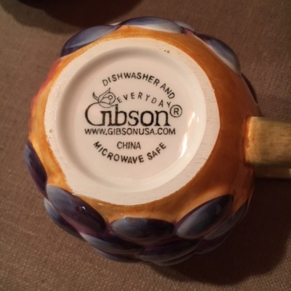 Mugs - Picture 2 of 3